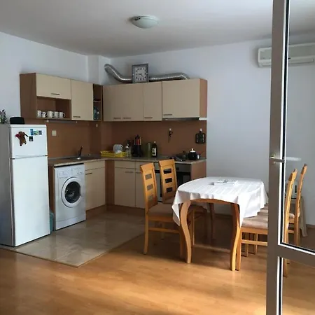 Yassen Holiday Apartment